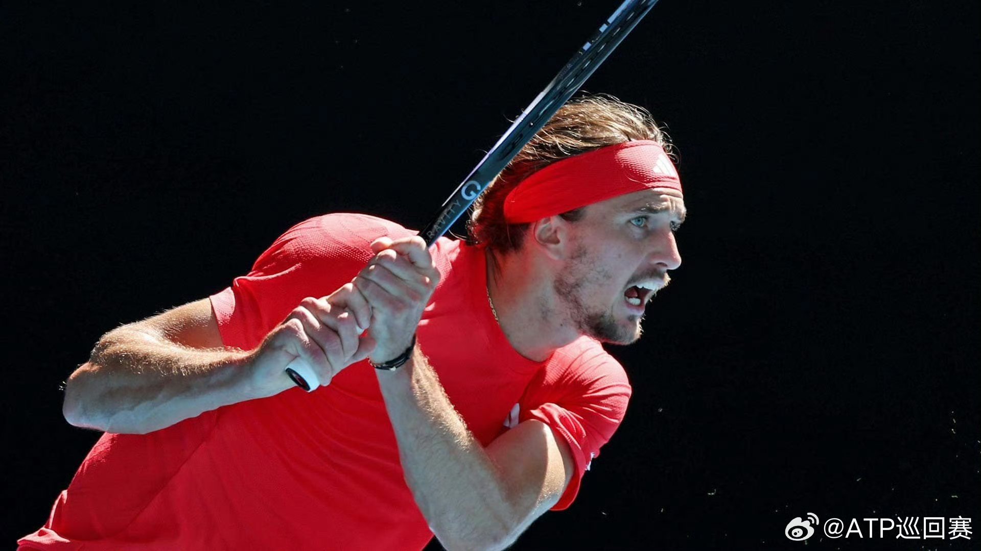 乐鱼-关于英国网球队逆转世界网球队，兹维列夫高光表现的信息