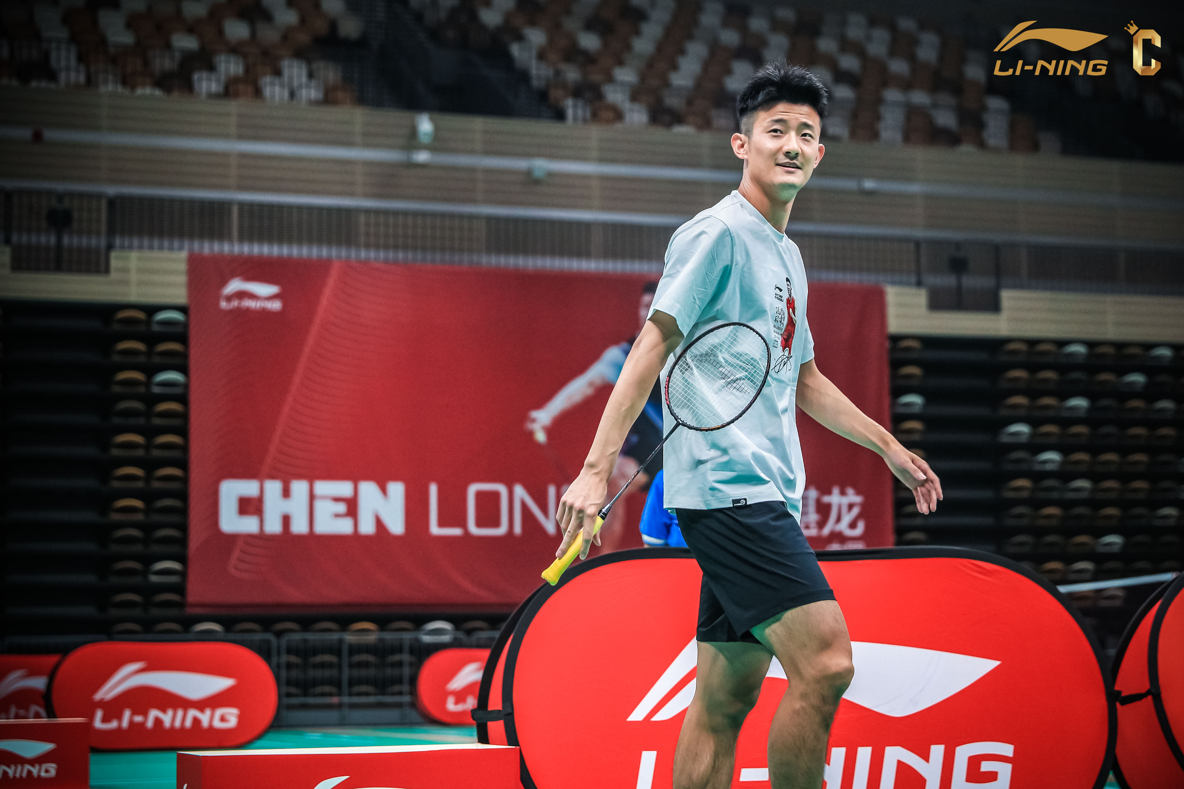 乐鱼体育-关于中国羽毛球队力克马来西亚羽毛球队,谌龙关键制胜的信息